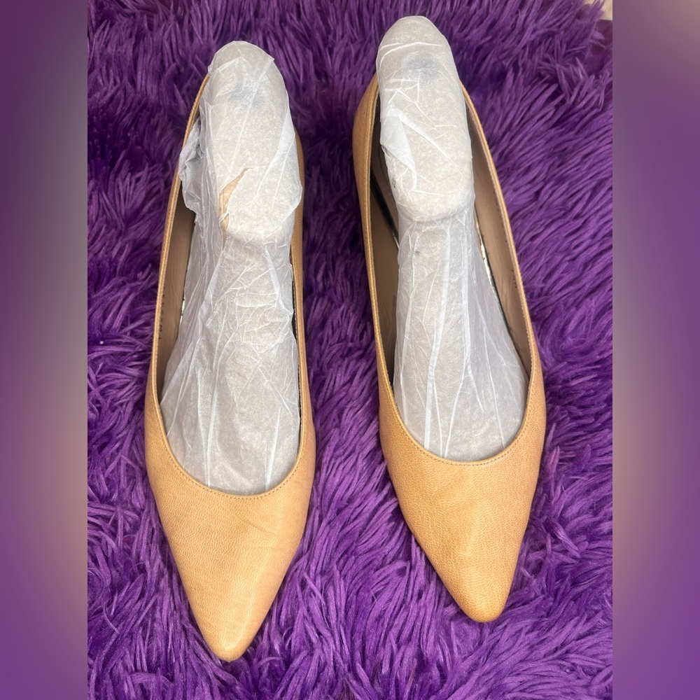 Stuart Weitzman Tan Women's Heels